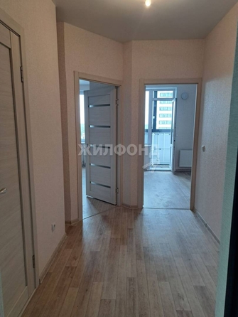 
   Продам 1-комнатную, 30.3 м², Бородина ул, 54

. Фото 3.