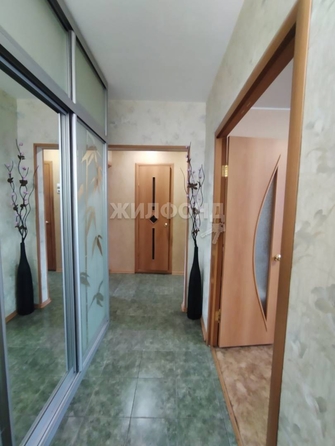 
   Продам 3-комнатную, 74.1 м², Лазурная ул, 2

. Фото 12.