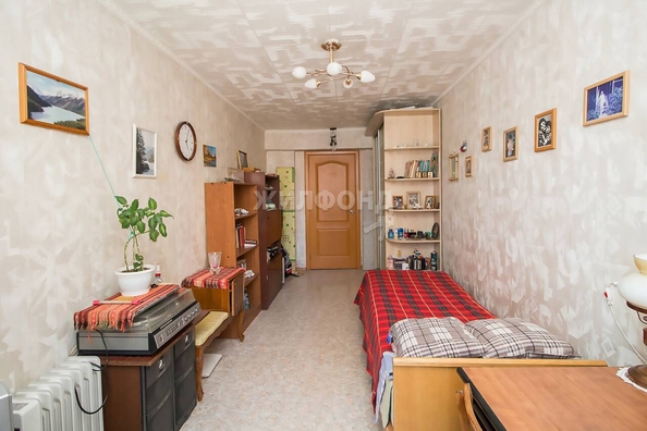 
   Продам 3-комнатную, 56.4 м², Челюскинцев ул, 18

. Фото 12.