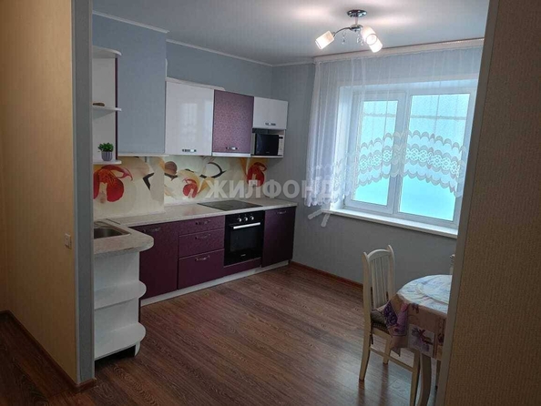 
   Продам 3-комнатную, 86.3 м², Виктора Шевелева ул, 24

. Фото 2.