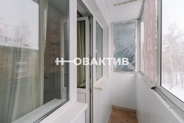 
   Продам 2-комнатную, 46 м², Жуковского ул, 121

. Фото 23.