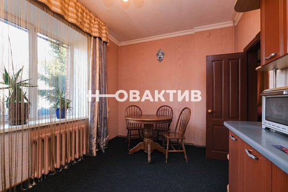 
   Продам коттедж, 274 м², Новосибирск

. Фото 24.