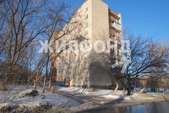 
   Продам секционку, 14.6 м², Немировича-Данченко ул, 124

. Фото 2.