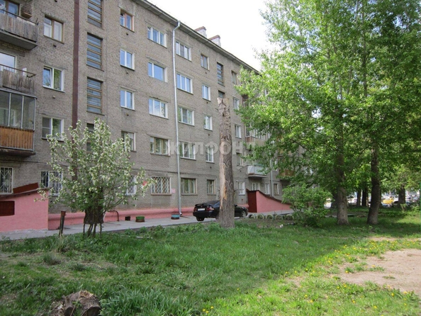 
   Продам 1-комнатную, 31.8 м², Блюхера ул, 52

. Фото 3.