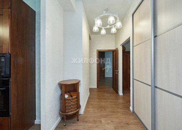 
   Продам 3-комнатную, 77.2 м², Крылова ул, 3

. Фото 13.