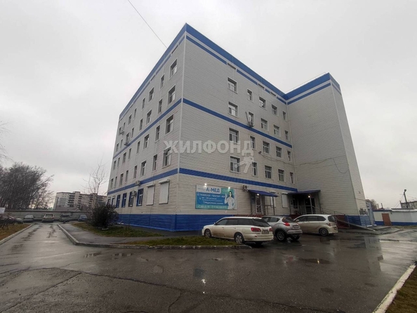 
   Продам 1-комнатную, 42.8 м², Садовая ул, 17

. Фото 17.