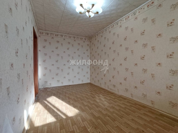 
   Продам 2-комнатную, 47.6 м², Кирова ул, 108

. Фото 13.