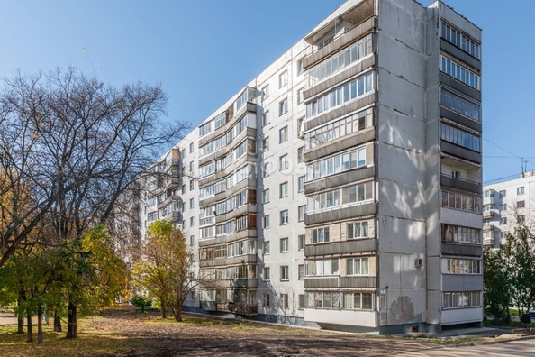 
   Продам 2-комнатную, 53.4 м², Макаренко ул, 7

. Фото 9.