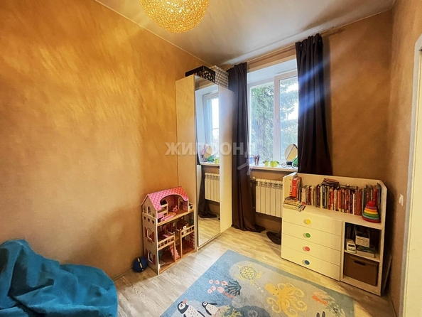 
   Продам 2-комнатную, 42 м², Молодежи б-р, 20

. Фото 9.