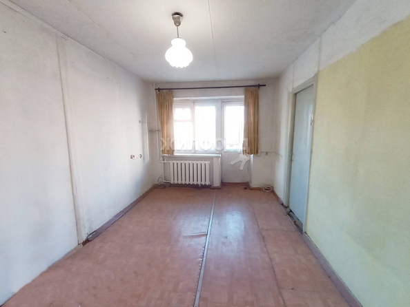 
   Продам 3-комнатную, 56.1 м², Никитина ул, 15

. Фото 2.