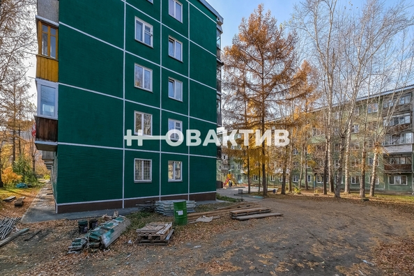 
   Продам 2-комнатную, 42.8 м², Есенина ул, 49

. Фото 19.