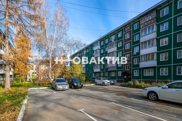 
   Продам 2-комнатную, 42.8 м², Есенина ул, 49

. Фото 23.