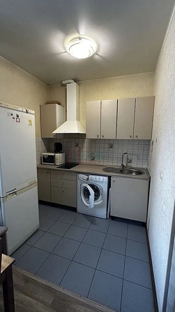 
  Сдам в аренду 1-комнатную квартиру, 30 м², Новосибирск

. Фото 1.