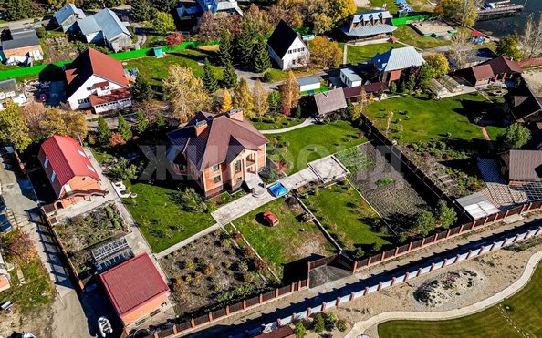 
   Продам дом, 480 м², Новопичугово

. Фото 2.
