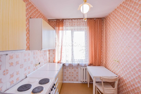 
   Продам 3-комнатную, 60.8 м², Кропоткина ул, 136

. Фото 1.