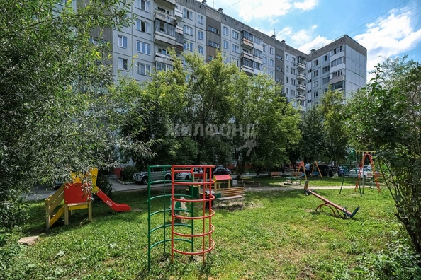 
   Продам 3-комнатную, 60.8 м², Кропоткина ул, 136

. Фото 40.