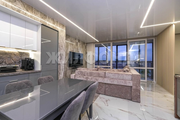 
   Продам 4-комнатную, 102.8 м², Урманова ул, 7

. Фото 8.