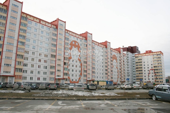 
   Продам 1-комнатную, 37.8 м², Петухова ул, 99/2

. Фото 12.