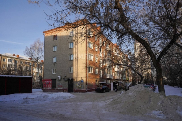 
   Продам 2-комнатную, 42.2 м², Римского-Корсакова ул, 1

. Фото 15.