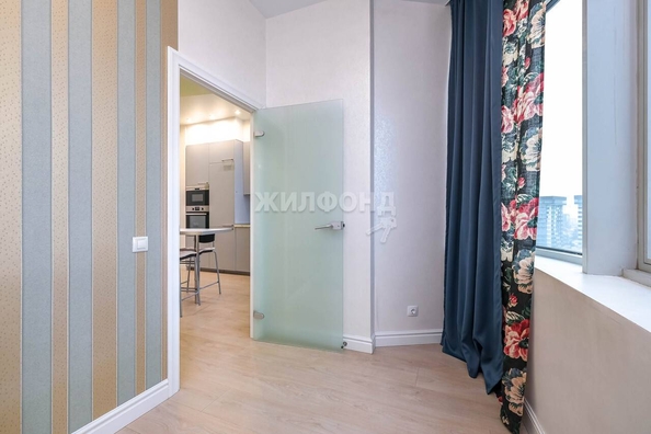 
   Продам 1-комнатную, 43.8 м², Лескова ул, 21

. Фото 10.