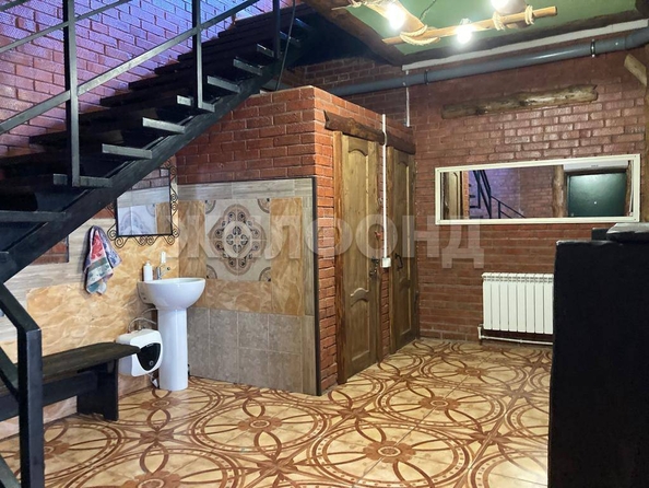 
   Продам дом, 201.5 м², Новосибирск

. Фото 8.