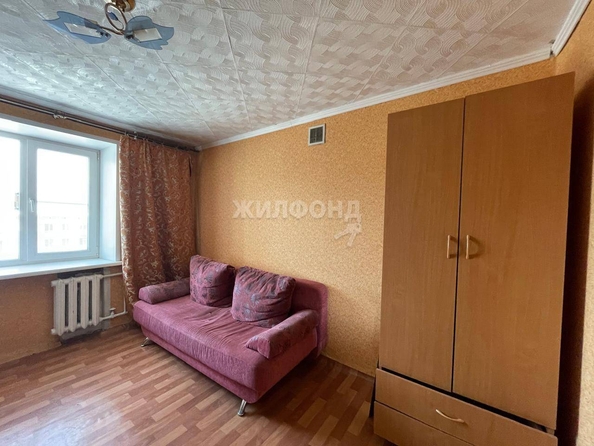 
   Продам секционку, 12.1 м², Забалуева ул, 74

. Фото 2.