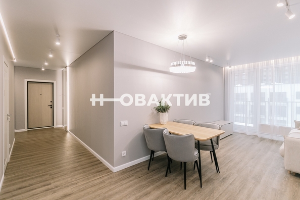 
   Продам 3-комнатную, 87 м², Владимира Заровного ул, 8

. Фото 2.