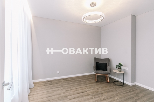 
   Продам 3-комнатную, 87 м², Владимира Заровного ул, 8

. Фото 8.