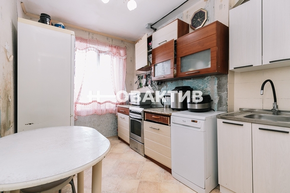 
   Продам 3-комнатную, 60.5 м², Зорге ул, 229

. Фото 8.