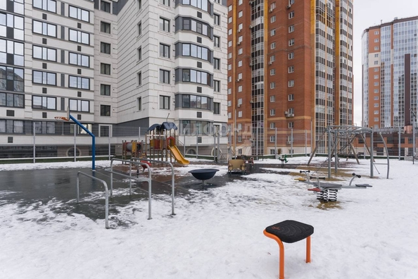 
   Продам 2-комнатную, 52 м², Кошурникова ул, 22

. Фото 19.