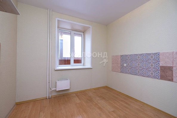 
   Продам 2-комнатную, 61.1 м², Обская ул, 50/2

. Фото 13.