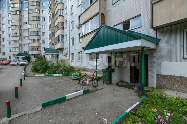 
  Продается 4-комн. квартира, 73 м², Лазурная ул, д. 14
. Фото 8.