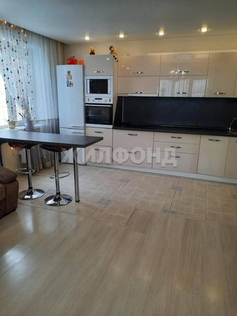 
   Продам 3-комнатную, 71.5 м², Виталия Потылицына ул, 7/4

. Фото 2.