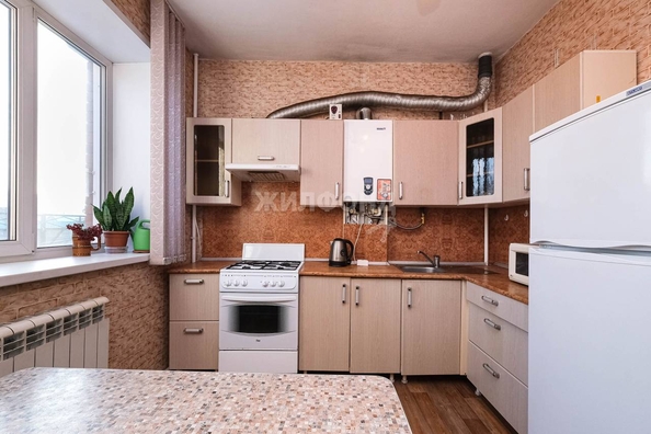 
   Продам дом, 100 м², Новосибирск

. Фото 12.