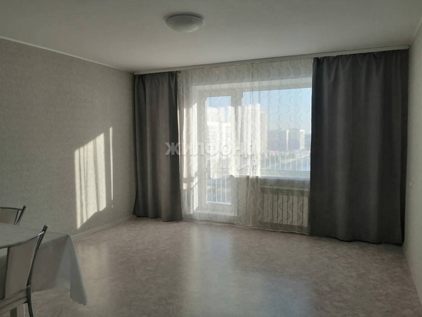 
   Продам 2-комнатную, 56.1 м², Александра Чистякова ул, 4

. Фото 3.