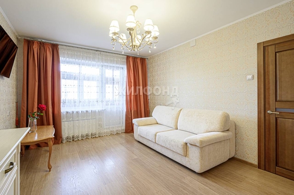 
   Продам 2-комнатную, 53.1 м², Сибиряков-Гвардейцев ул, 64/2

. Фото 16.