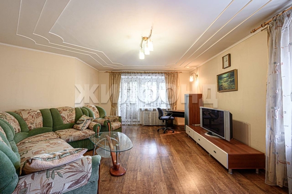 
   Продам 2-комнатную, 72.2 м², Ельцовская ул, 4

. Фото 14.