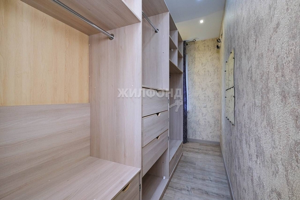 
   Продам 4-комнатную, 144.9 м², Вертковская ул, 42

. Фото 33.