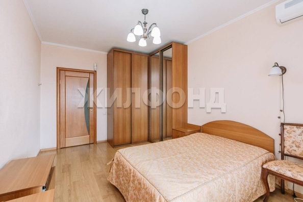 
   Продам 2-комнатную, 90.5 м², Зыряновская ул, 55

. Фото 15.