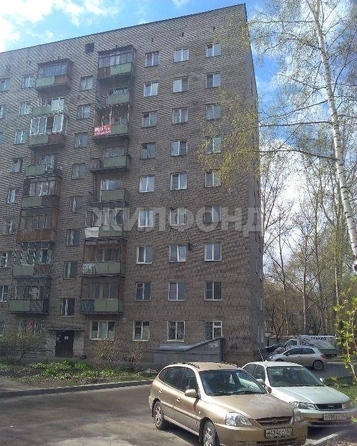 
   Продам 3-комнатную, 69.1 м², Зорге ул, 105

. Фото 2.