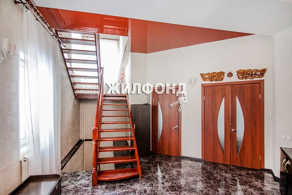 
   Продам дом, 350 м², Марусино

. Фото 12.