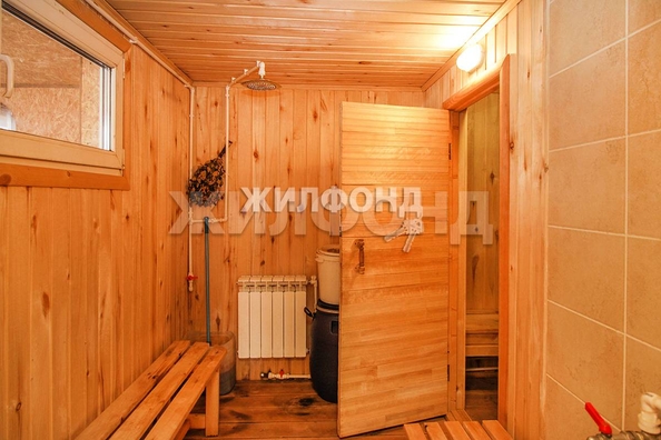 
   Продам дом, 350 м², Марусино село

. Фото 39.