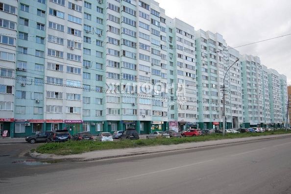 
   Продам 1-комнатную, 39.5 м², Троллейная ул, 1

. Фото 18.