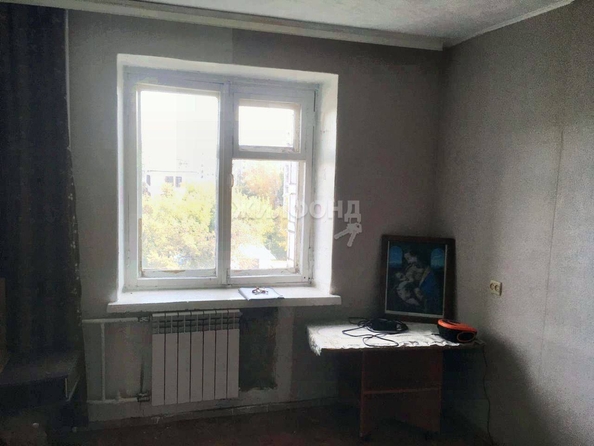 
   Продам секционку, 12.3 м², Зорге ул, 10

. Фото 5.