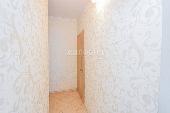 
   Продам 1-комнатную, 38 м², Державина ул, 92/1

. Фото 15.