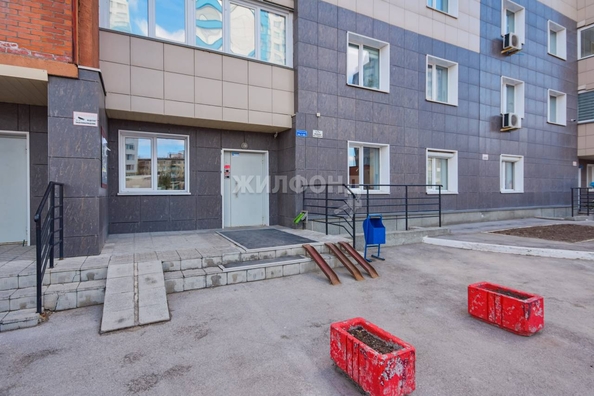 
   Продам 1-комнатную, 38 м², Державина ул, 92/1

. Фото 23.