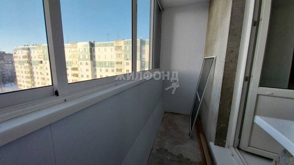 
   Продам 1-комнатную, 38.8 м², Троллейная ул, 138

. Фото 3.