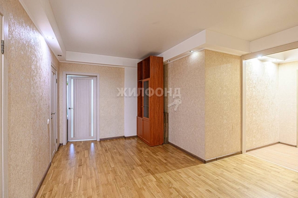 
   Продам 3-комнатную, 98.1 м², Орджоникидзе ул, 47

. Фото 15.