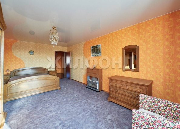 
   Продам 5-комнатную, 183.6 м², Сибиряков-Гвардейцев ул, 23/1

. Фото 12.