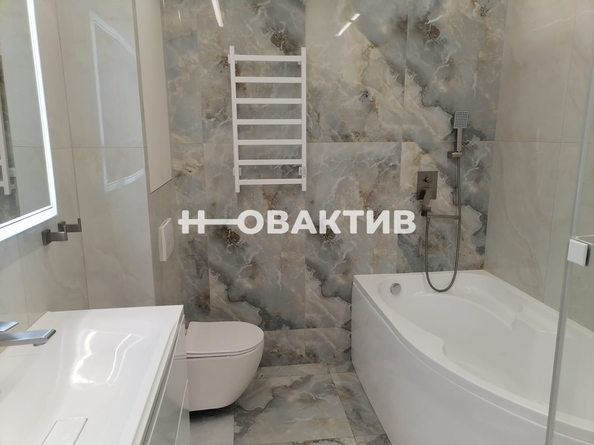 
   Продам 2-комнатную, 59.5 м², Александра Чистякова ул, 22/2

. Фото 43.